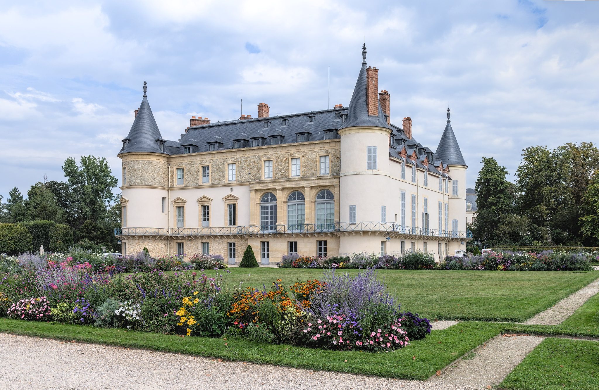 Livraison de glaçons à Rambouillet : château et forêt